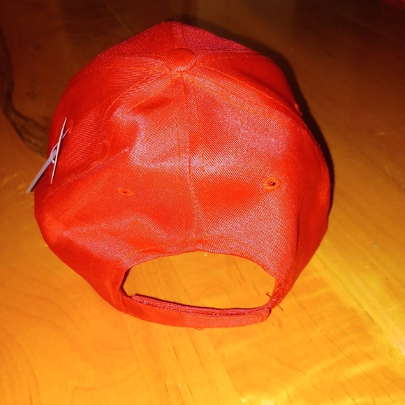 Canada Adjustable Baseball Cap Hat NEW - Picture 2 of 3